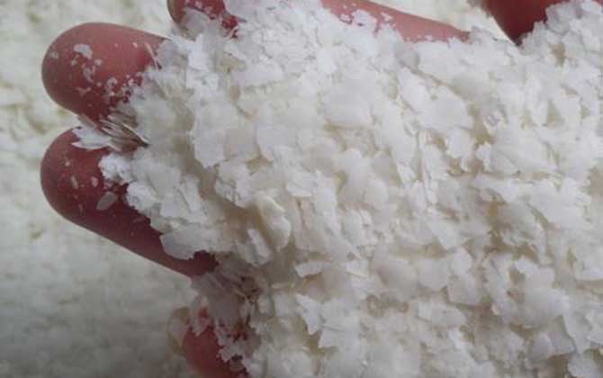 轻麸和雪花粉哪个好用？-第2张图片